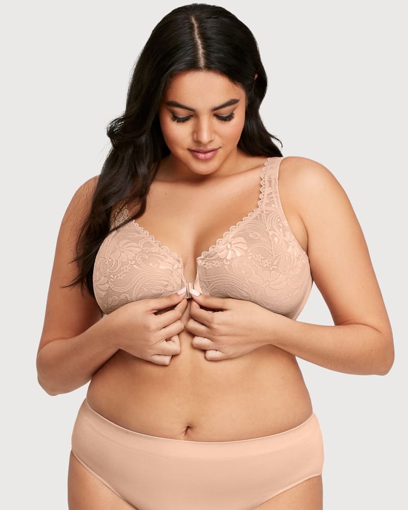 Front of a model wearing a size 44C WonderWire Front-Closure Stretch Lace Bra in Cafe by Glamorise. | dia_product_style_image_id:263012